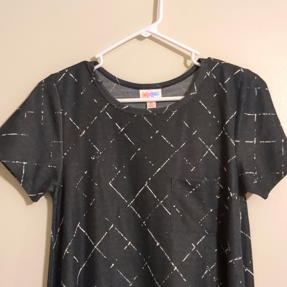 LulaRoe XS Carly Dress in Distressed Plaid Dark Grey - Picture 2 of 4